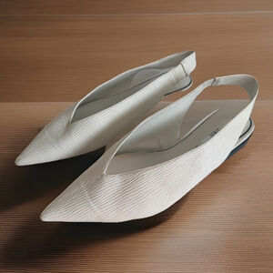 Zara White Vegan Leather Pointed Toe Slingback Flats EU 40 US Women’s 9.5